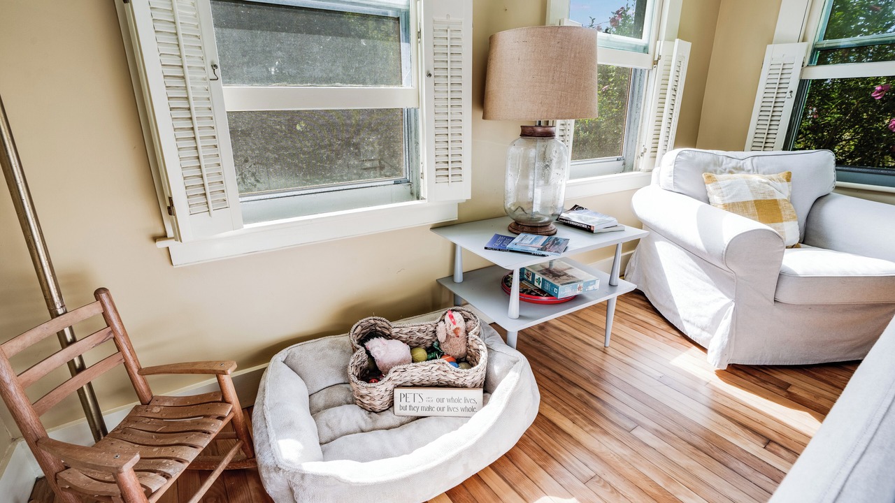 Photo of Livingroom in East Haddam