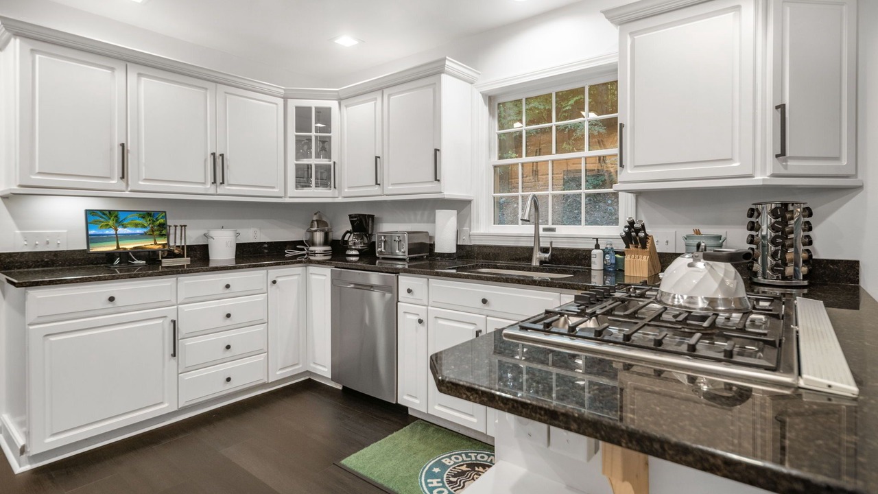 Photo of Kitchen in Bolton Landing
