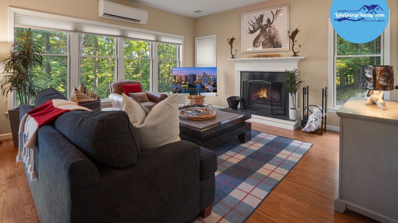 Photo of Livingroom in Bolton Landing