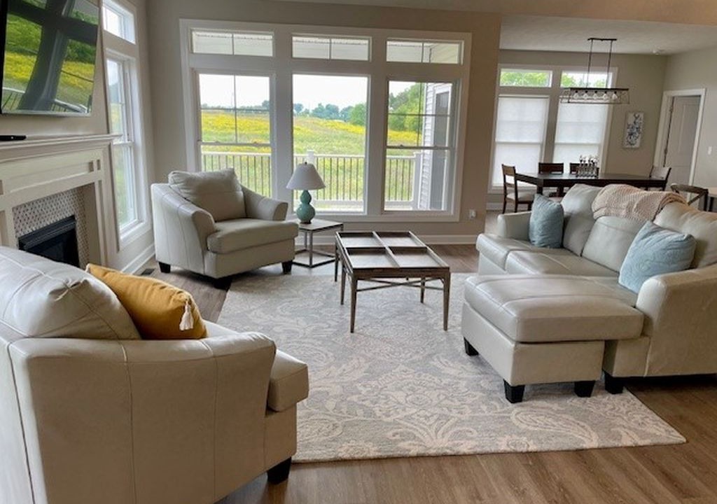 Photo of Livingroom in Canandaigua