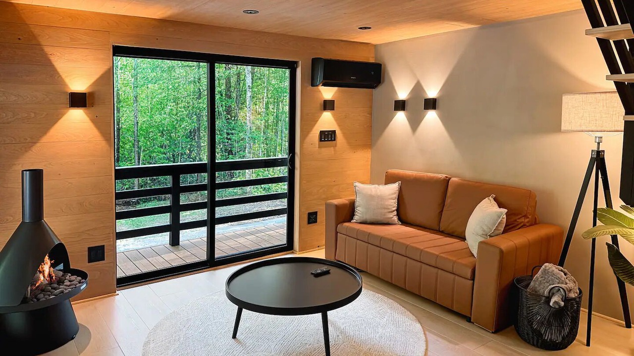 Photo of Livingroom in Davenport