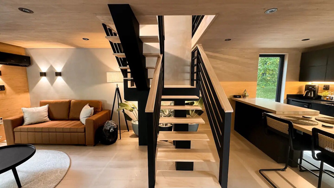 Photo of Livingroom in Davenport