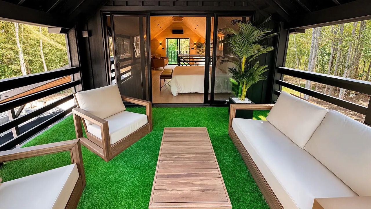 Photo of Patio Balcony in Davenport