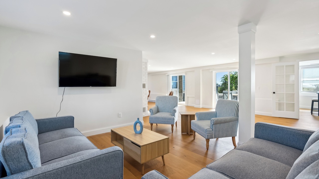 Photo of Livingroom in Scarborough