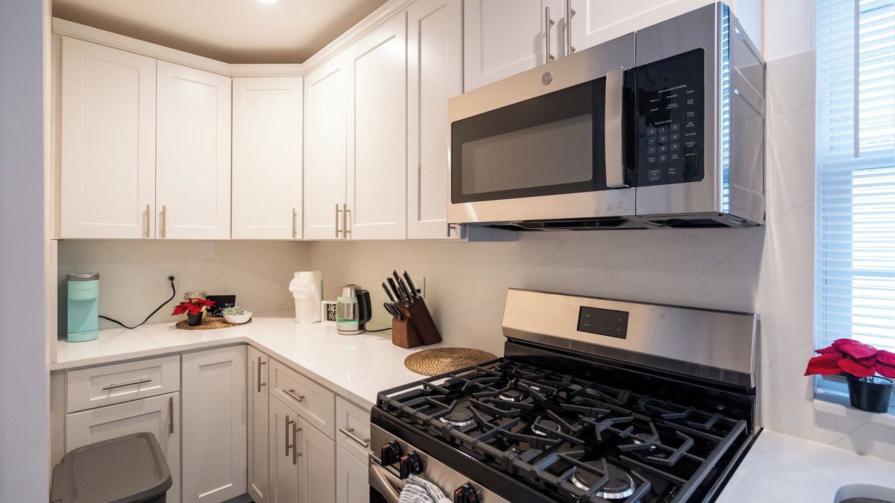Photo of Kitchen in Meeting House Hill