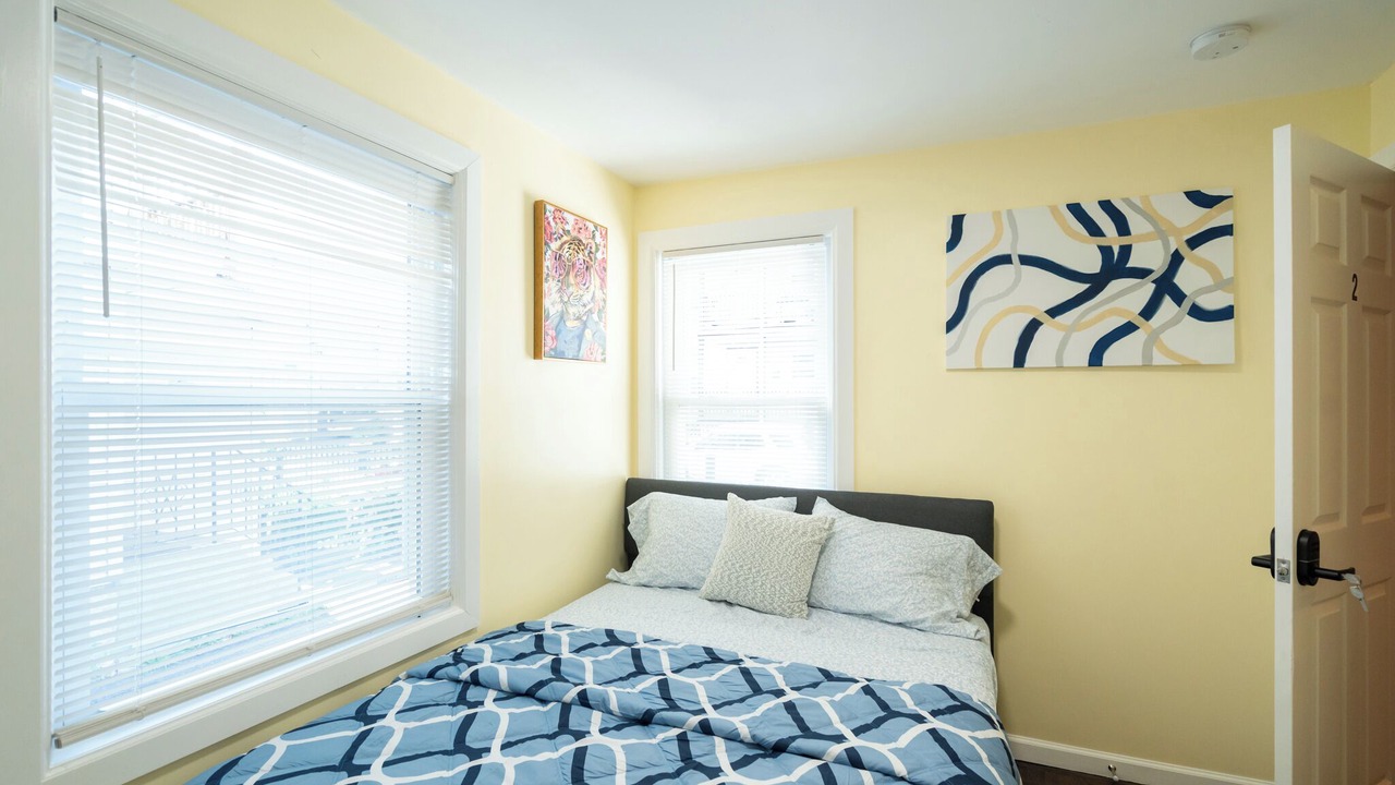 Photo of Bedroom in Meeting House Hill