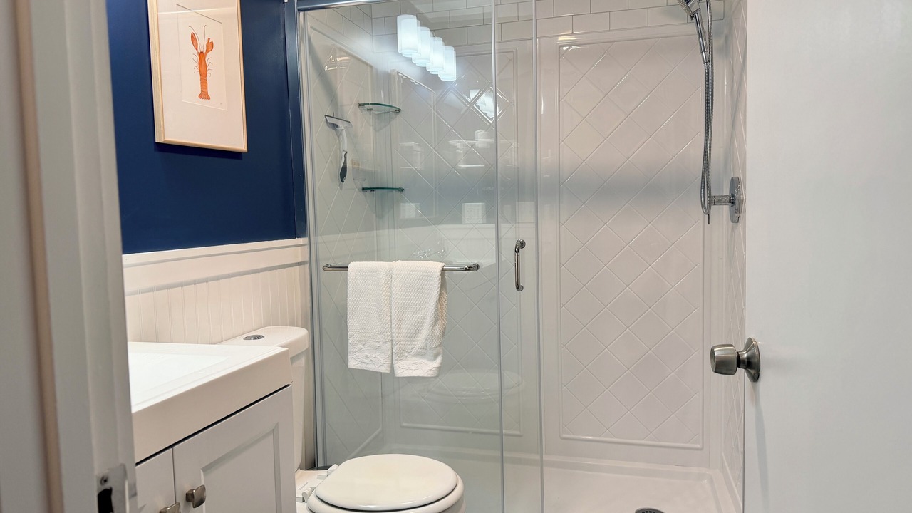 Photo of Bathroom in Ocean Park