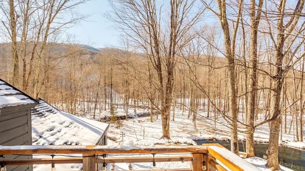 Photo of Patio Balcony in Edgewood