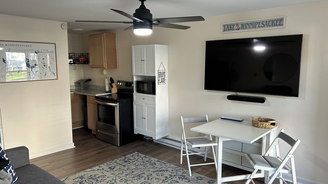 Photo of Livingroom in Moultonborough