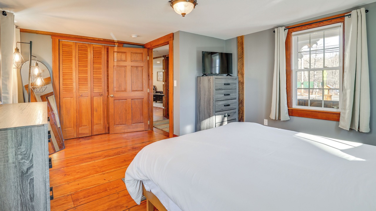Photo of Bedroom in Bethlehem