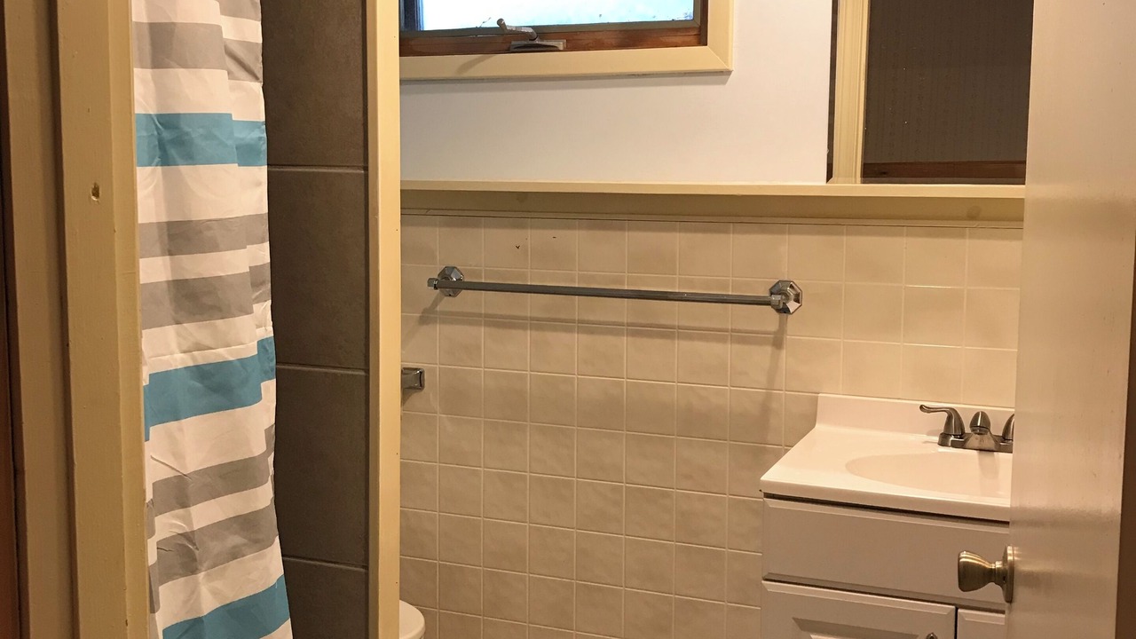 Photo of Bathroom in Ocean Park