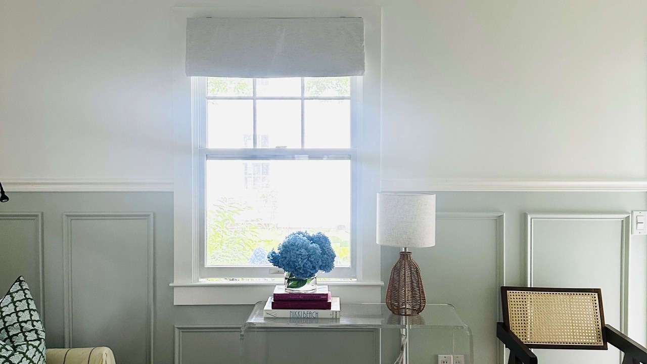 Photo of Livingroom in Village of Southampton
