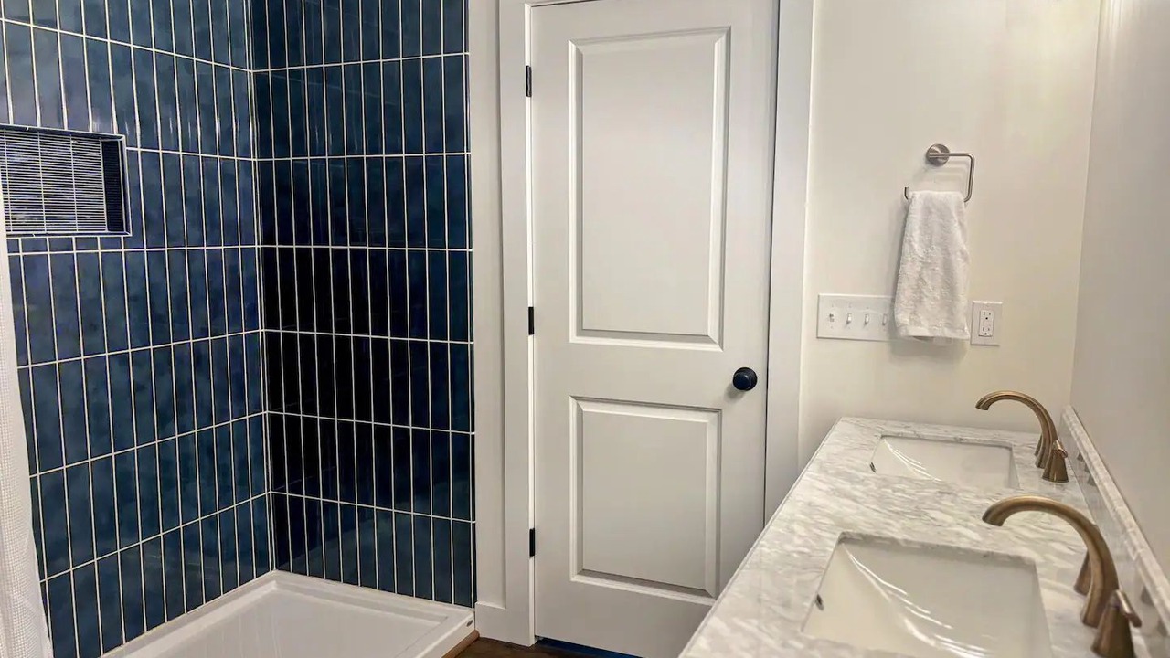 Photo of Bathroom in Sunapee