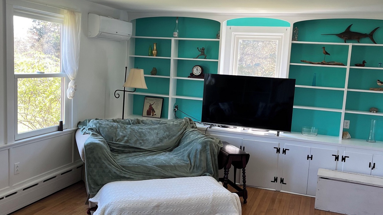 Photo of Livingroom in Chilmark