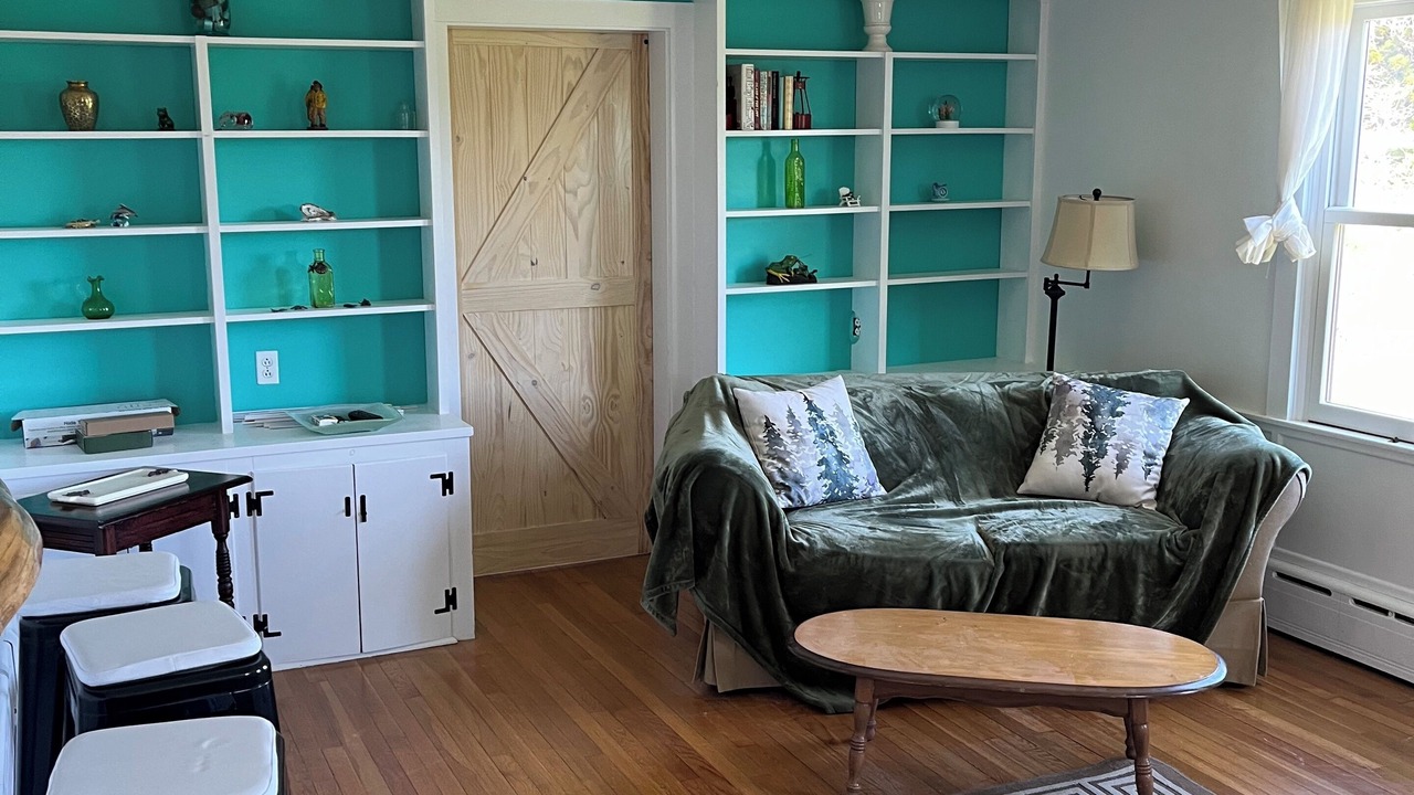 Photo of Livingroom in Chilmark