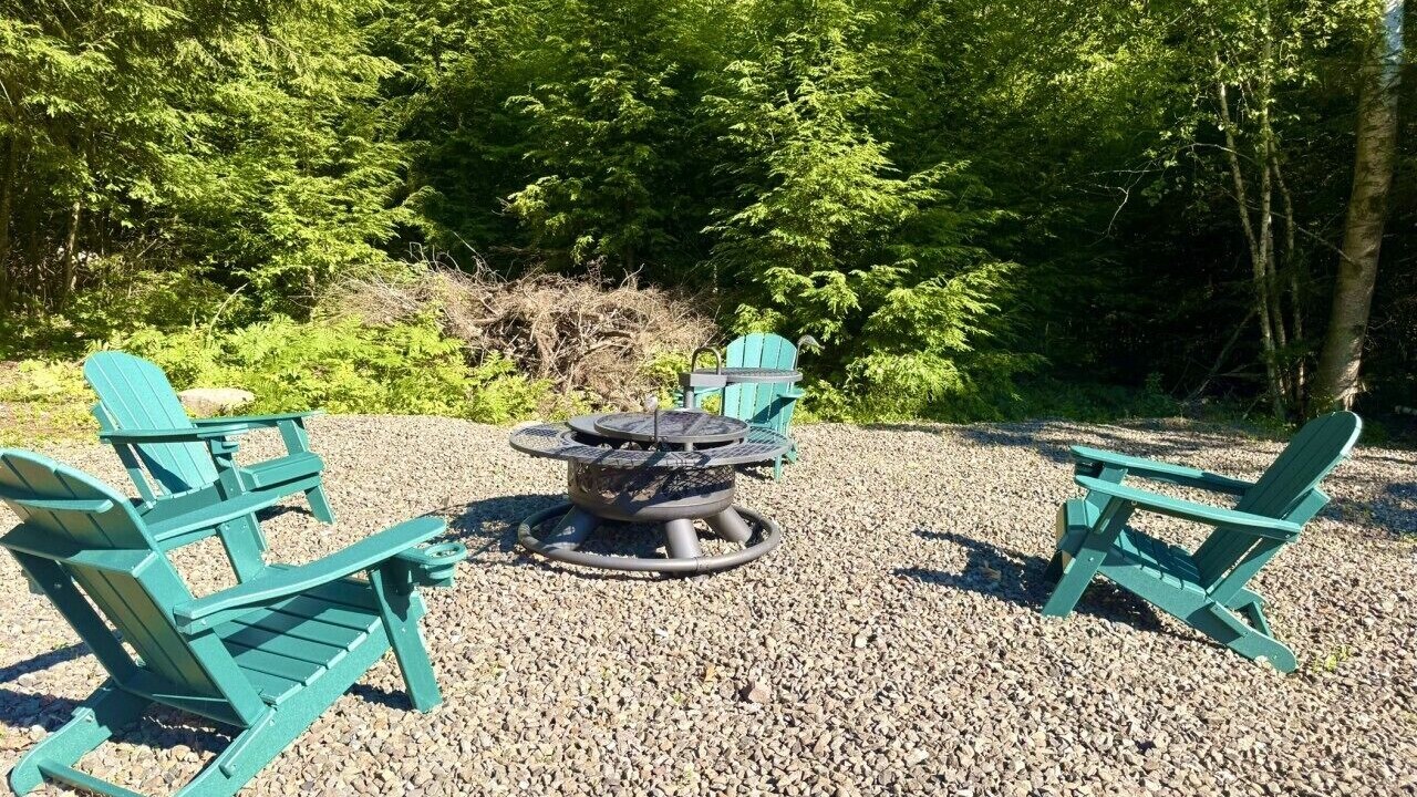 Photo of Outdoor in Highmount