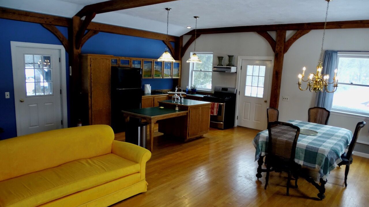 Photo of Livingroom in Putney