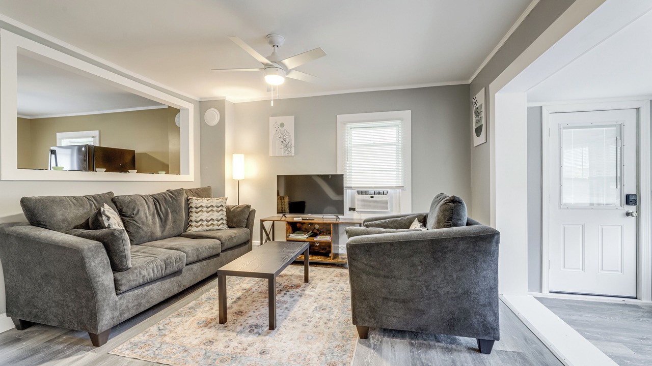 Photo of Bedroom in Easthampton