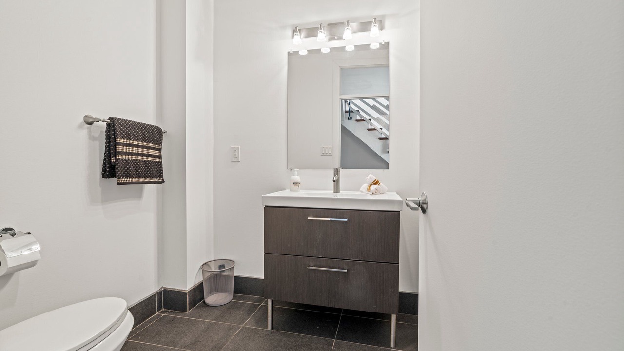Photo of Bathroom in Poplar