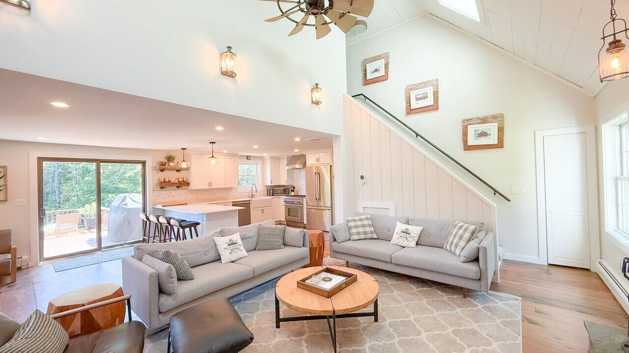 Photo of Livingroom in West Dover