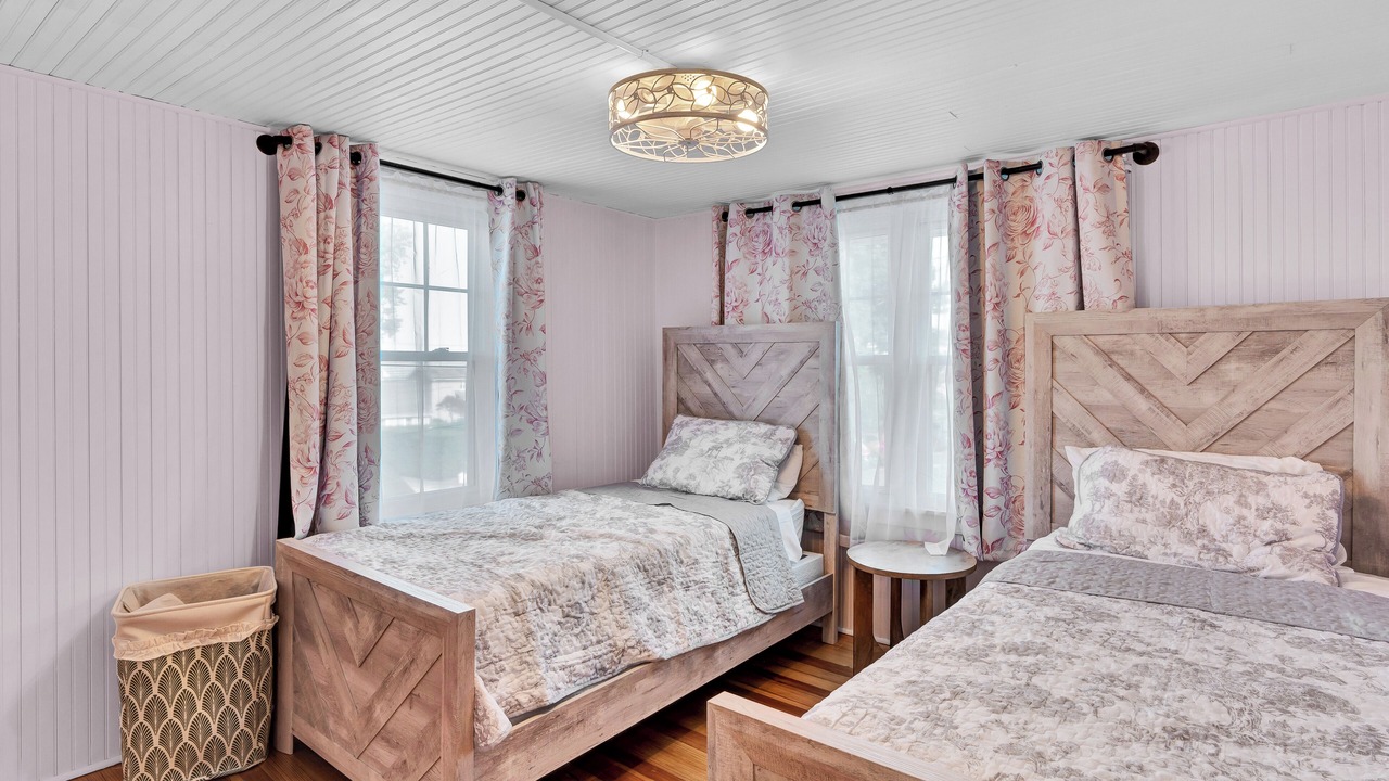 Photo of Bedroom in Niantic