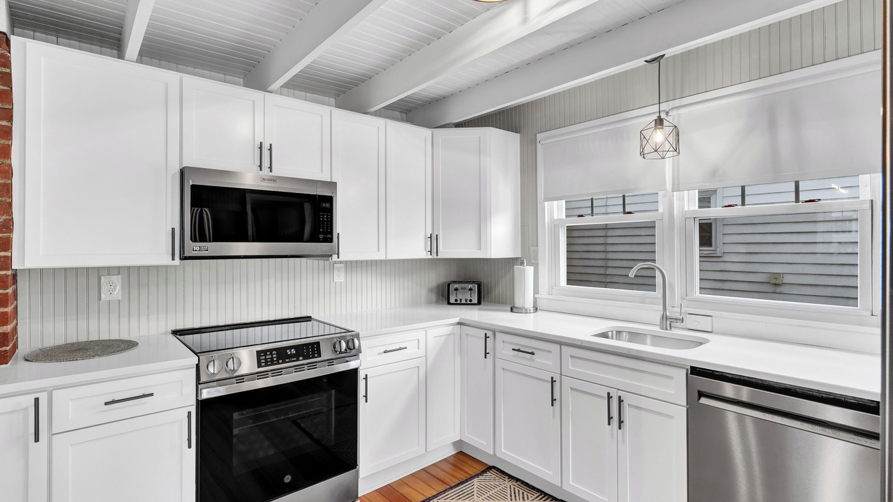 Photo of Kitchen in Niantic