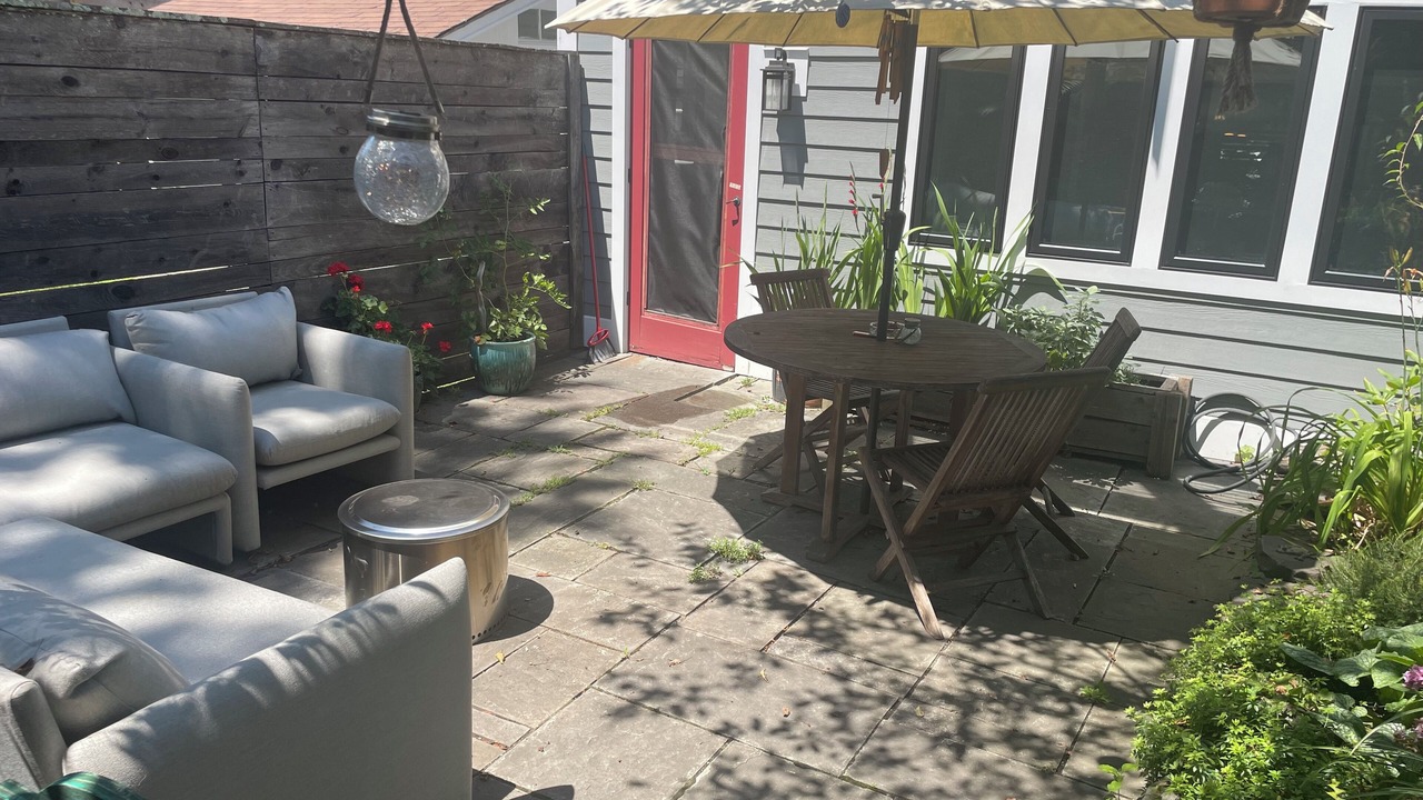 Photo of Outdoor in Oakdale