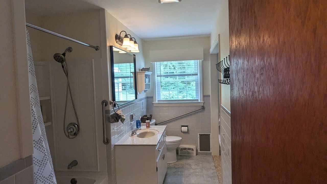 Photo of Bathroom in Moultonborough