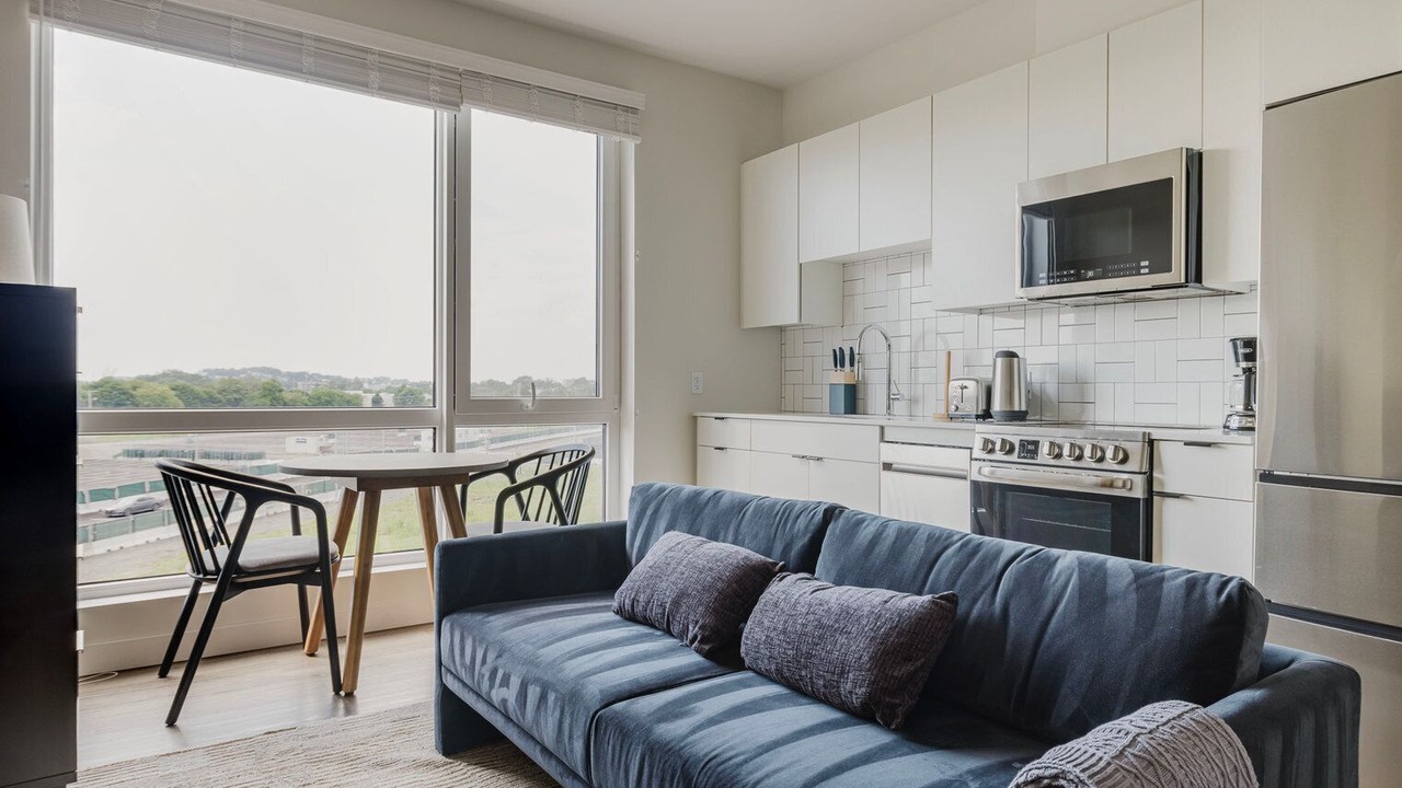 Photo of Livingroom in Revere
