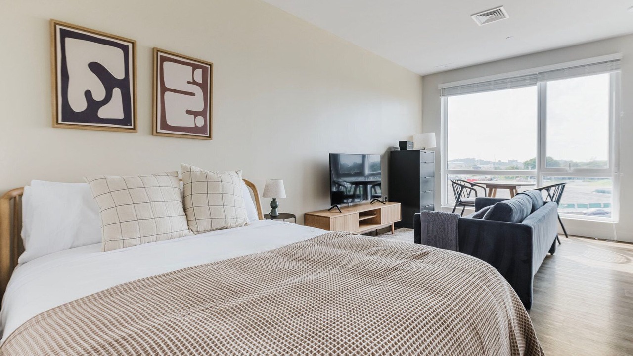Photo of Bedroom in Revere