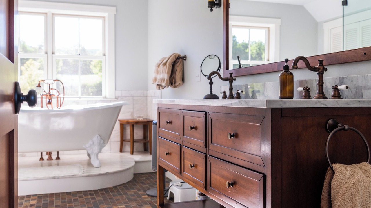 Photo of Bathroom in Londonderry