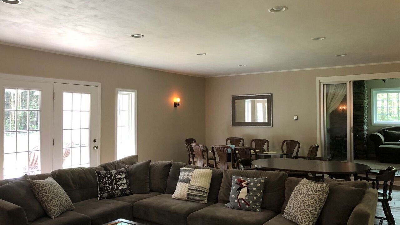 Photo of Livingroom in Londonderry