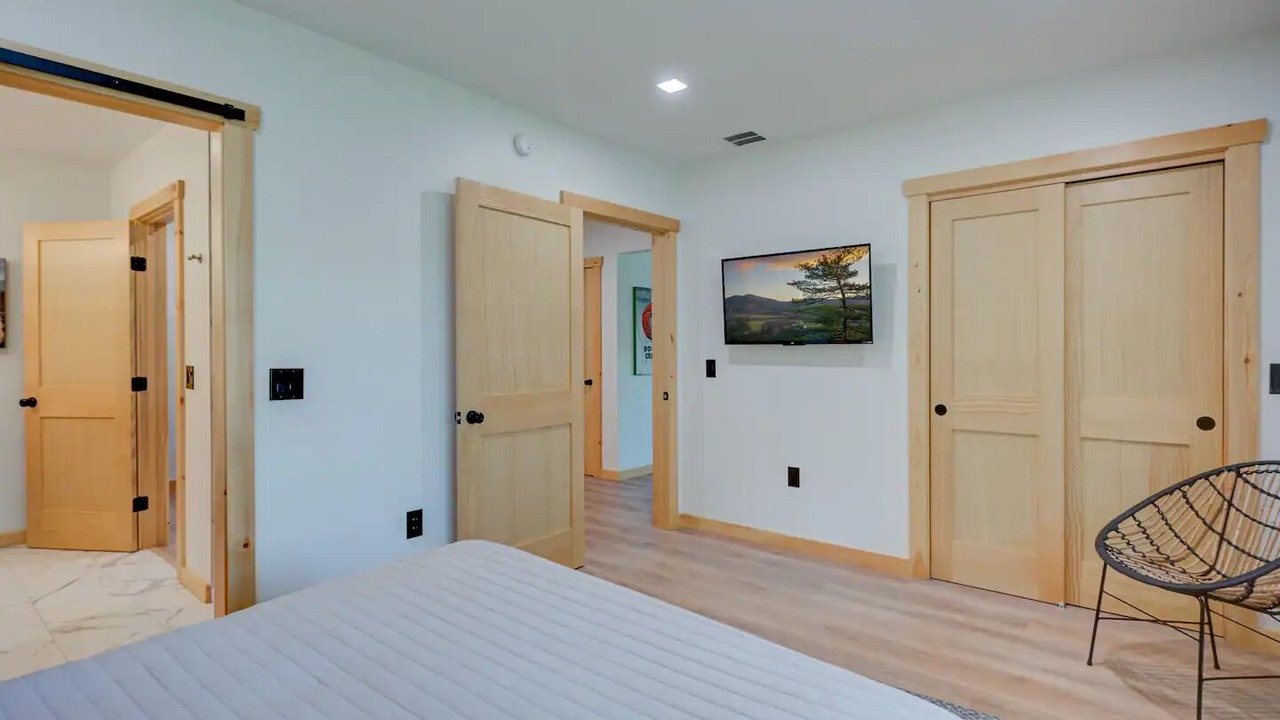 Photo of Bedroom in Bartlett