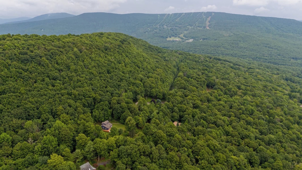 Photo of Outdoor in Highmount