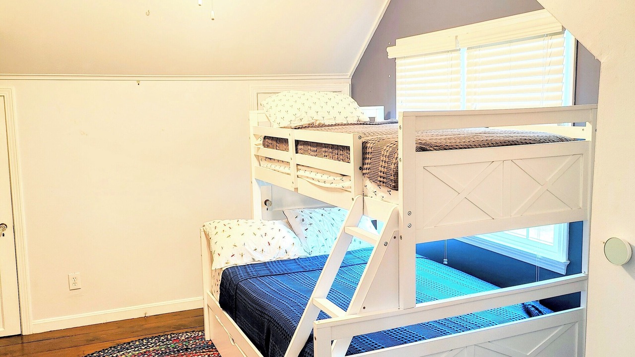 Photo of Bedroom in Mashpee