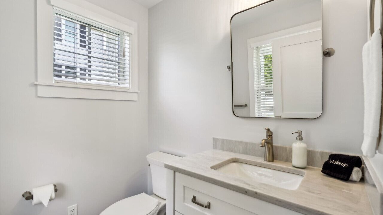 Photo of Bathroom in Ogunquit
