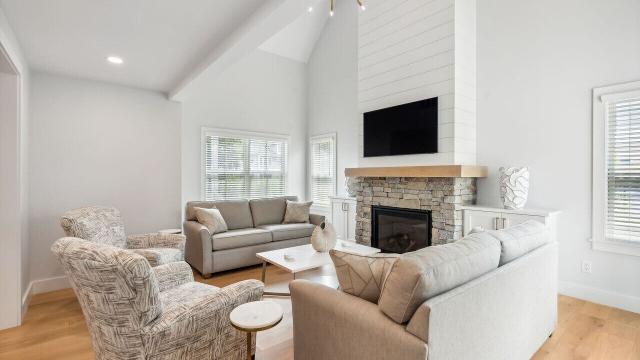 Photo of Livingroom in Ogunquit