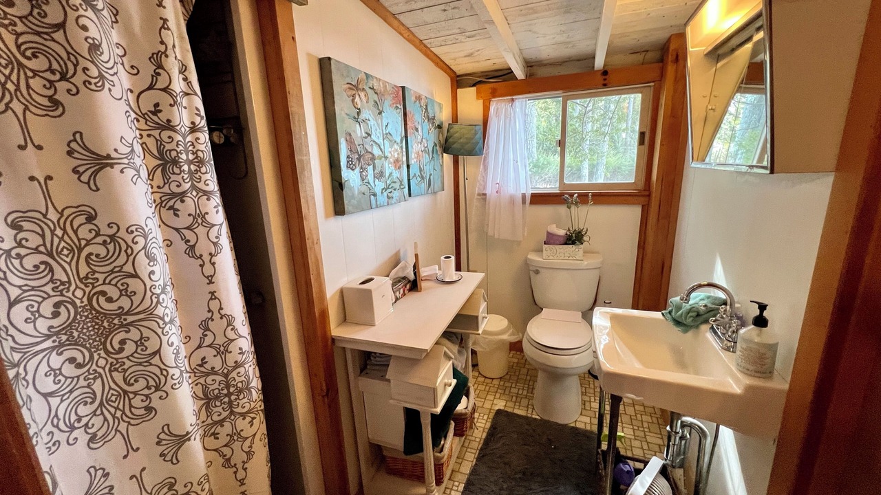 Photo of Bathroom in Standish