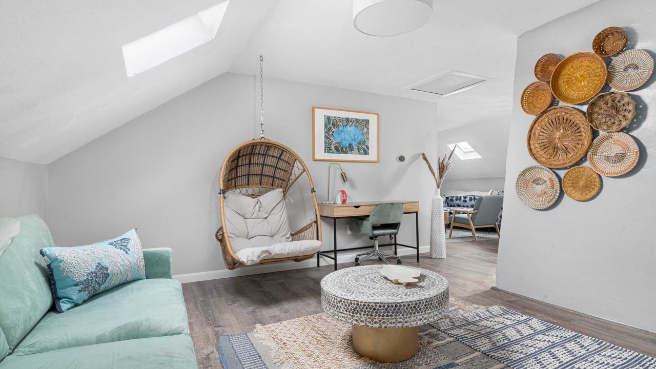 Photo of Livingroom in Warren