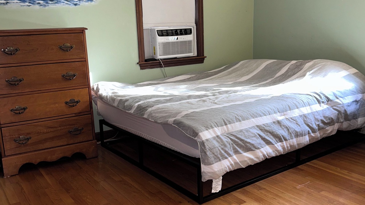 Photo of Bedroom in Minot