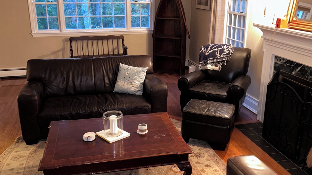 Photo of Livingroom in Minot
