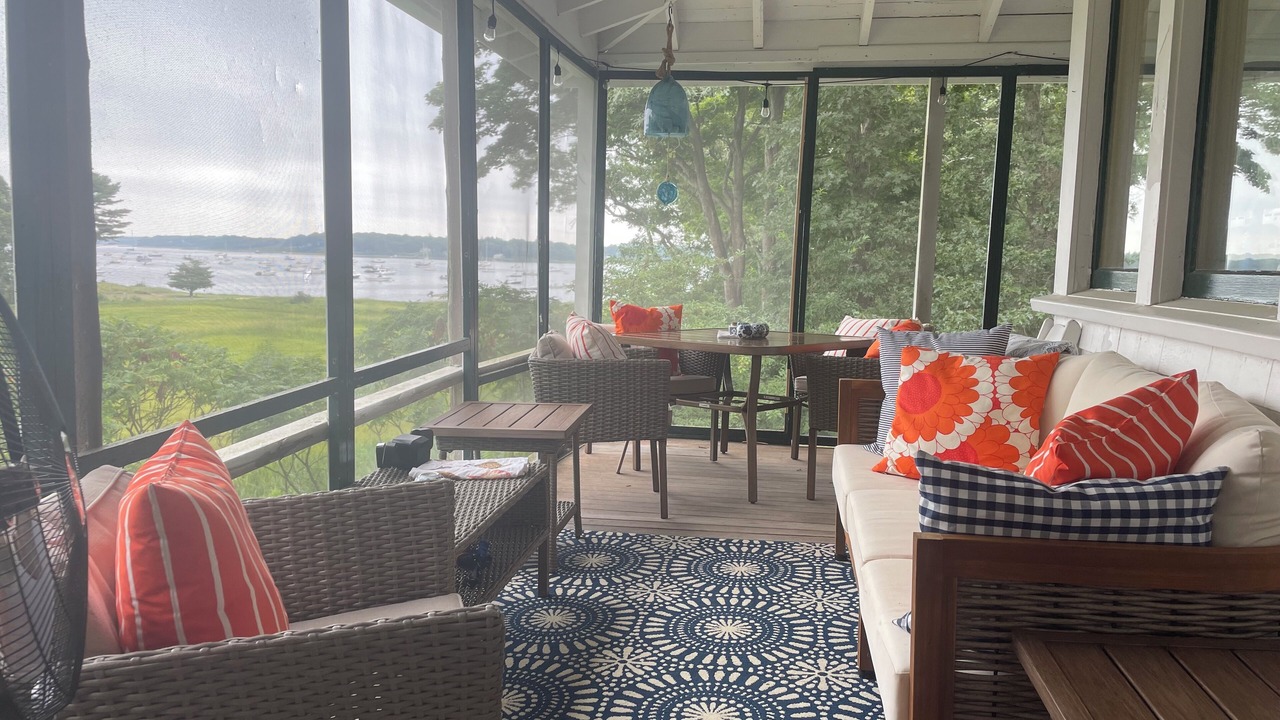 Photo of Livingroom in Cotuit