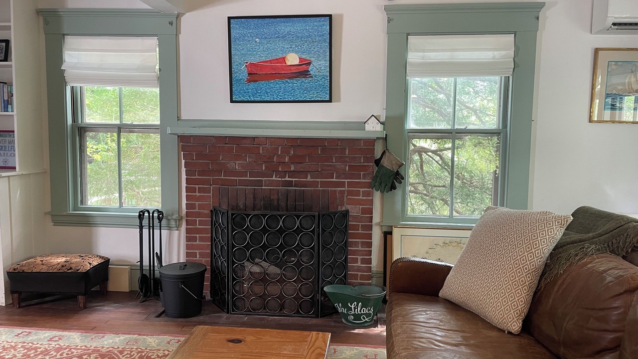 Photo of Livingroom in Cotuit