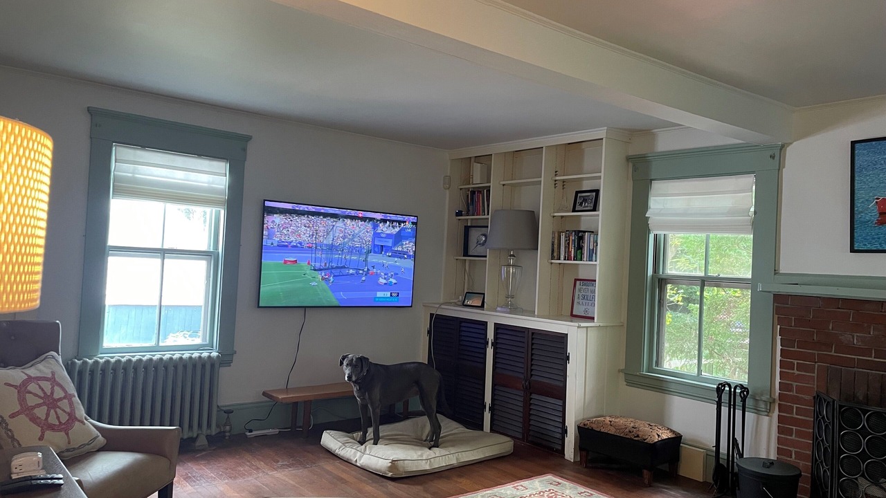 Photo of Livingroom in Cotuit