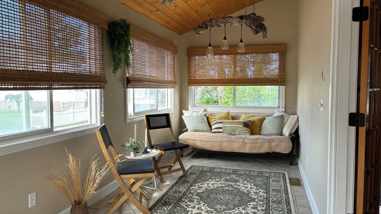 Photo of Livingroom in Kenberma
