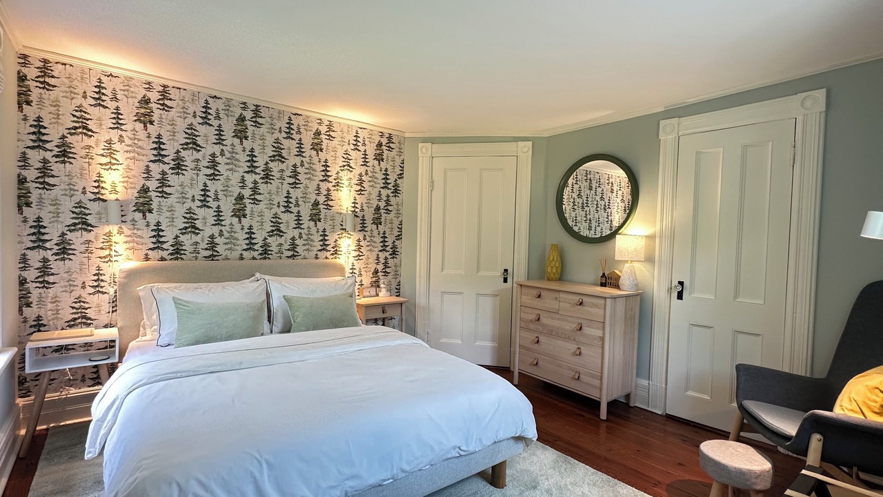 Photo of Bedroom in Hillsdale