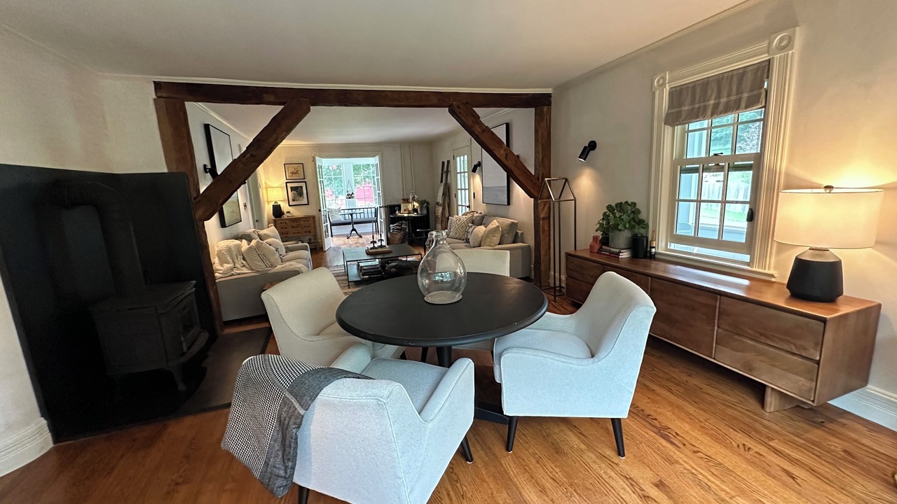 Photo of Bedroom in Hillsdale
