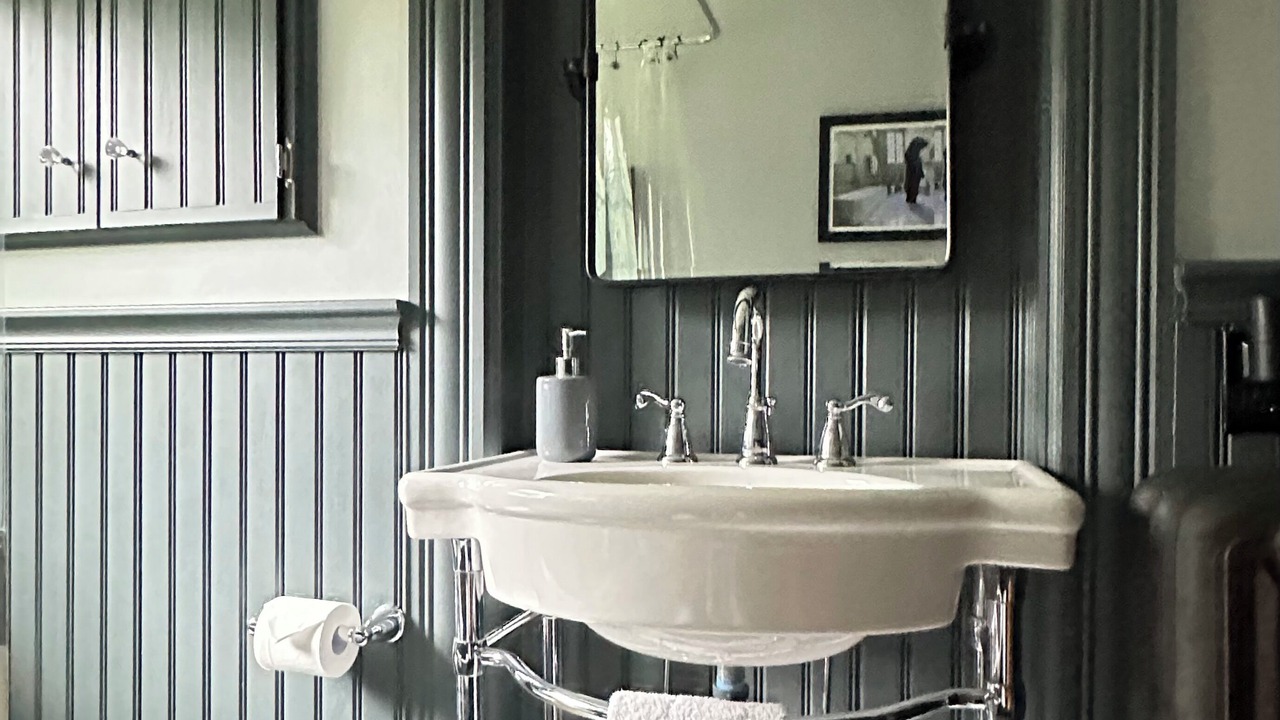 Photo of Bathroom in Hillsdale