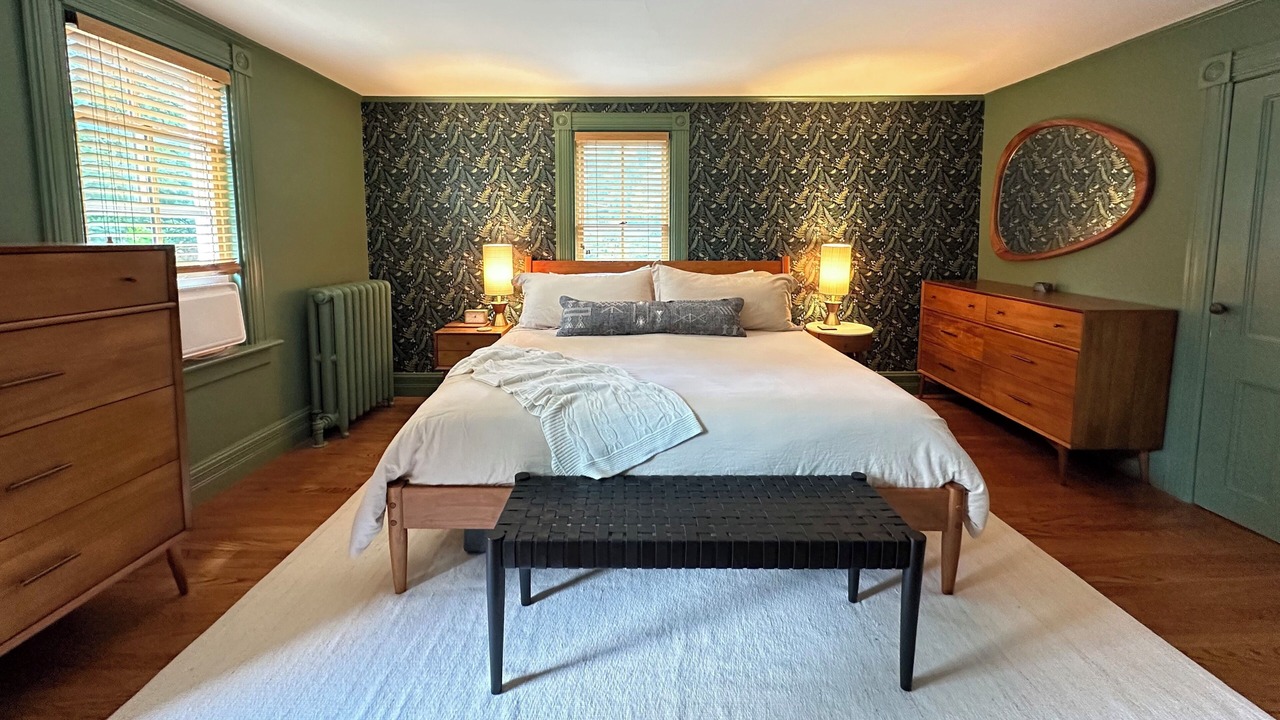 Photo of Bedroom in Hillsdale