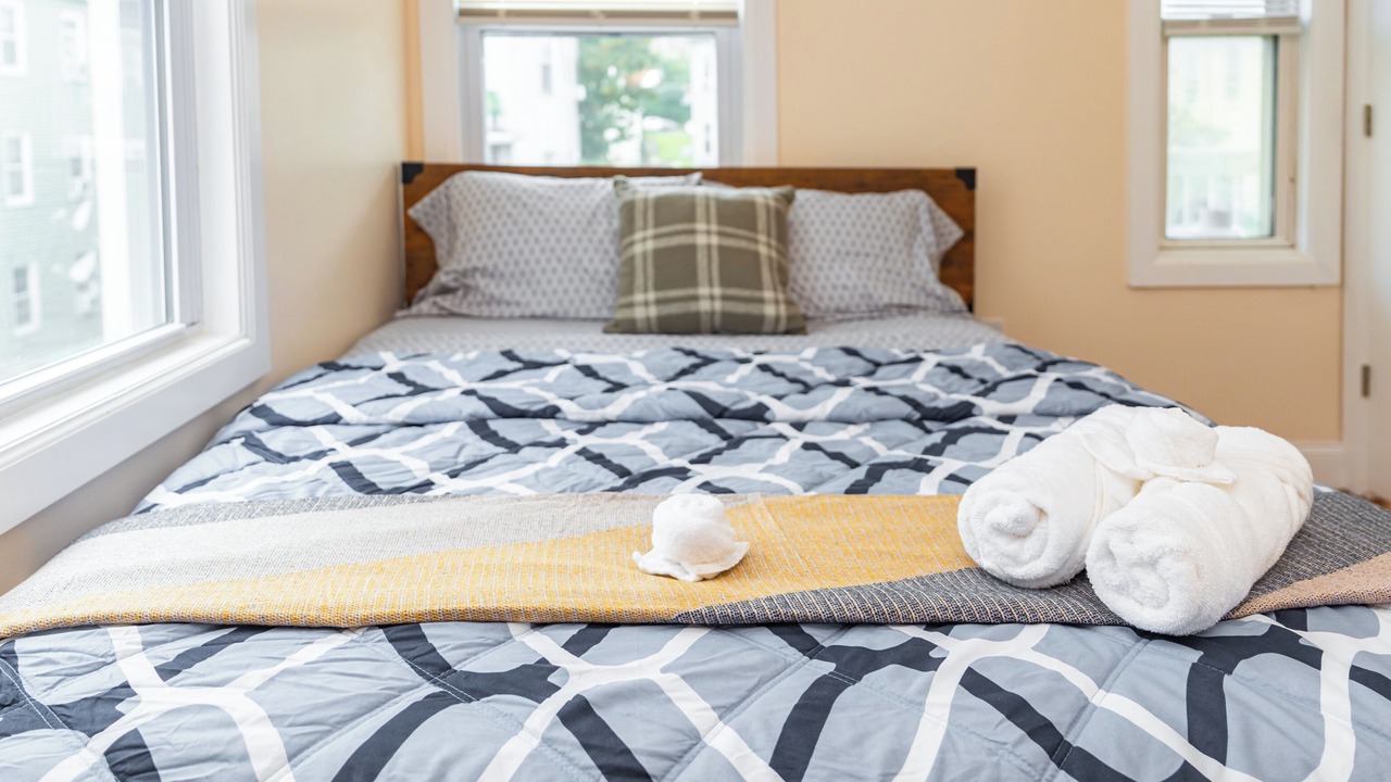 Photo of Bedroom in Meeting House Hill